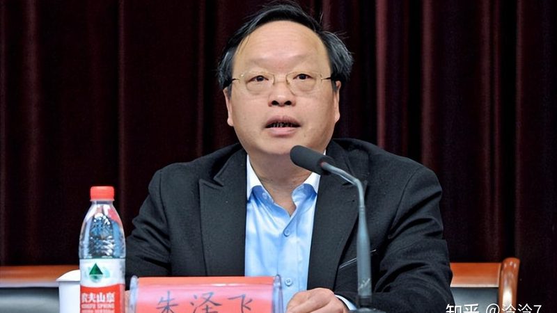 N4007二极管耐压值揭秘：关键参数背后的技术考量**